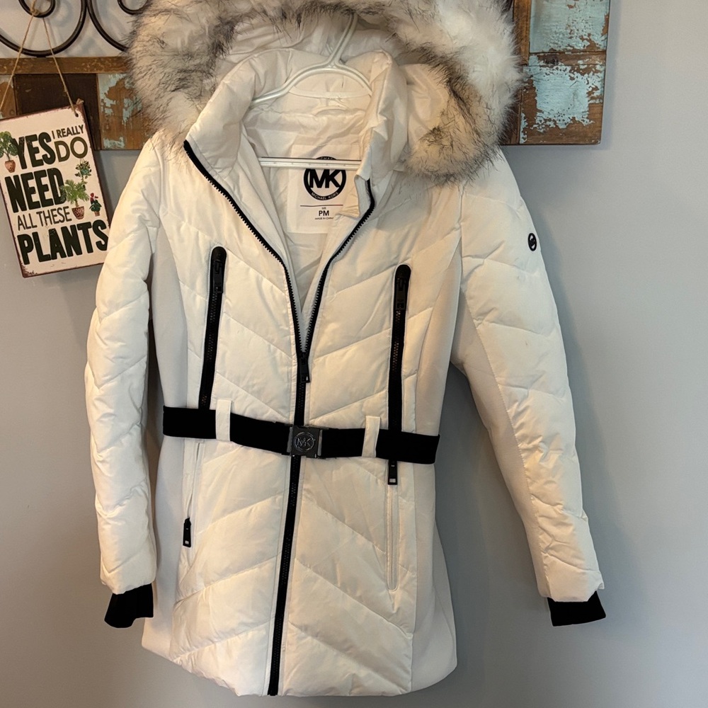 Michael Kors White Puffer Coat with Black Accents and Belt